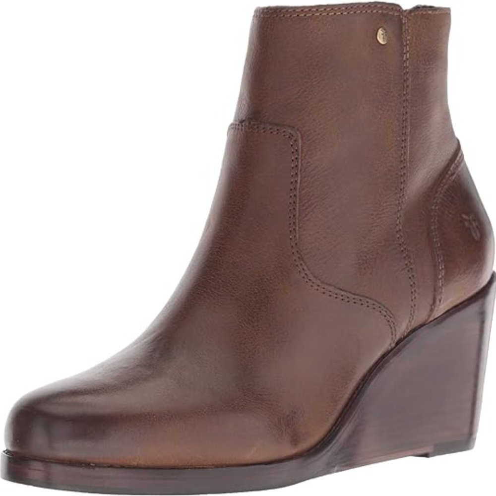 FRYE Women's EMMA WEDGE LEATHER BOOT- 10 - Ankle
